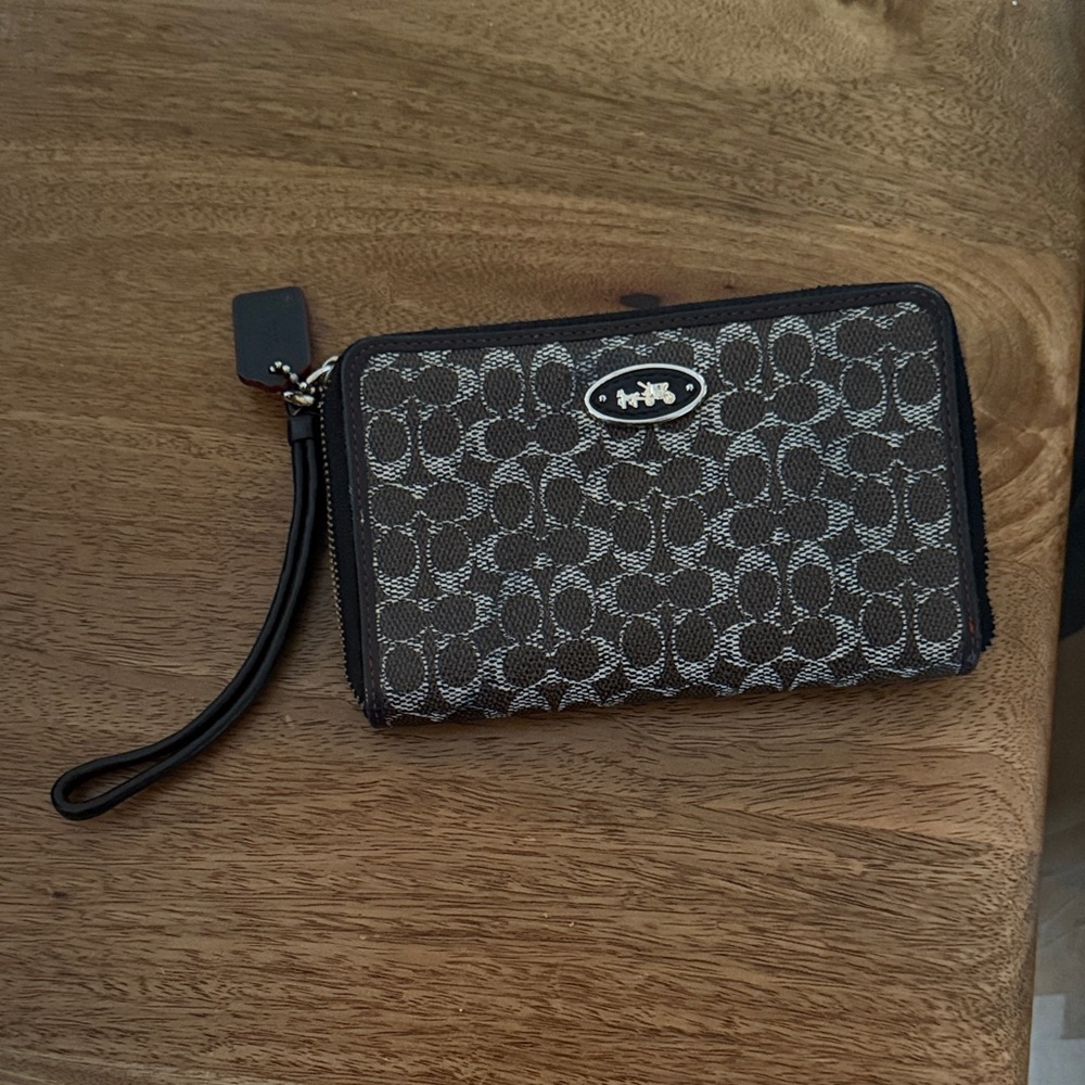 Coach Signature Black and Gray Wristlet